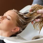 【2万人以上の髪を洗った美容師が勧める】シャンプーの選び方
